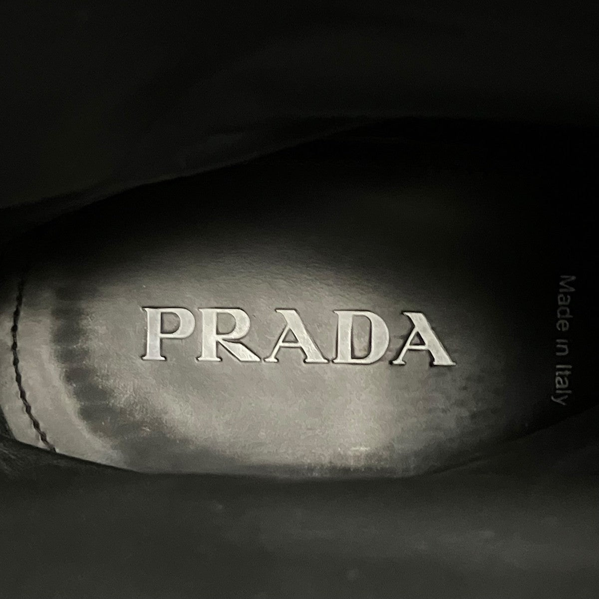 PRADA スクエアレザーブーツ 古着・中古-7枚目のアイテム画像