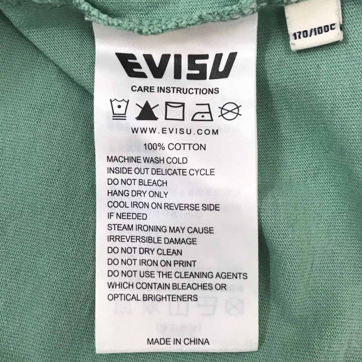 仏頭カウボーイデュエルグラフィックTシャツ