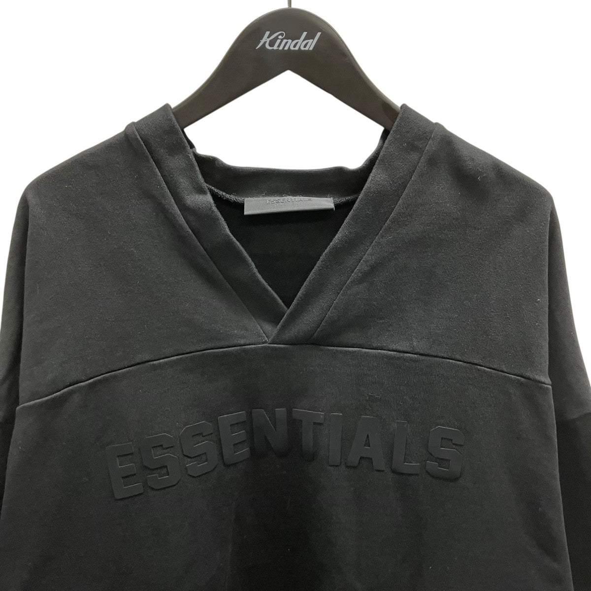 FOG ESSENTIALS Vネックカットソー 古着・中古-2枚目のアイテム画像