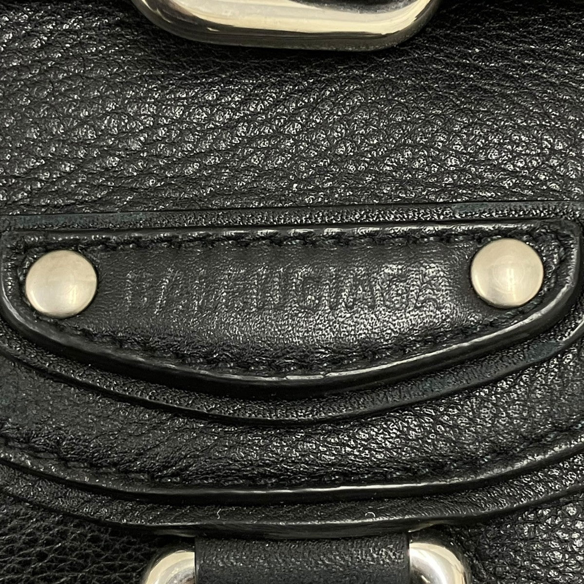 BALENCIAGA EMO BUCKET BAG ユーズド加工バケットバッグ 古着・中古-6枚目のアイテム画像