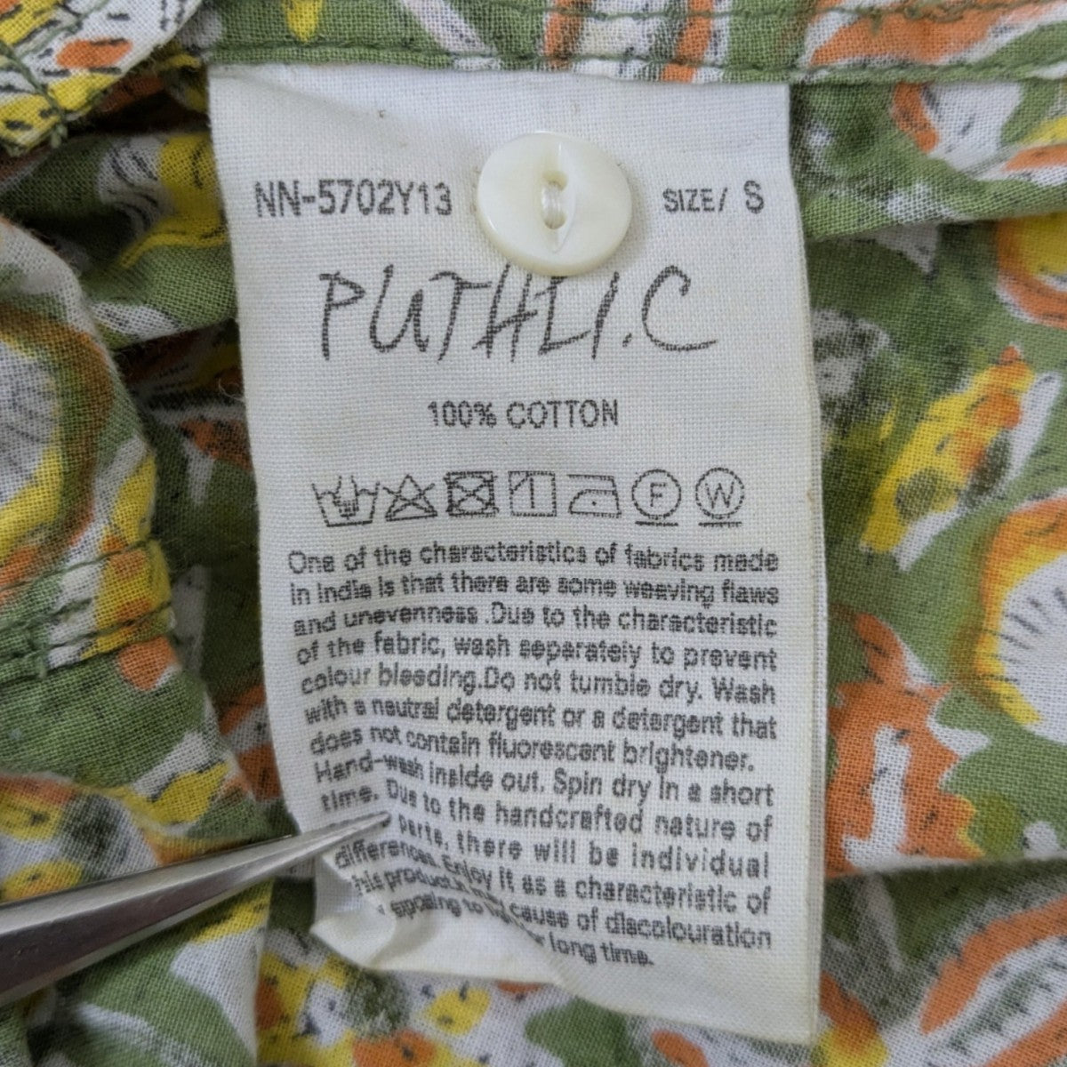 PUTHLI．C フローラルプリントシャツ