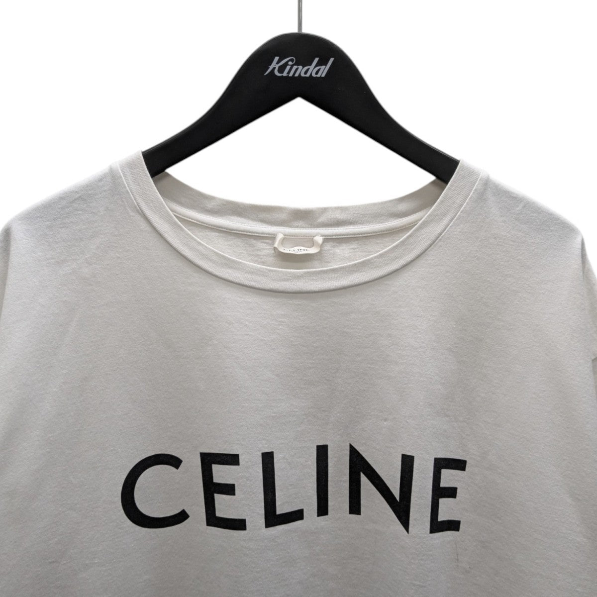 ロゴプリントTシャツ