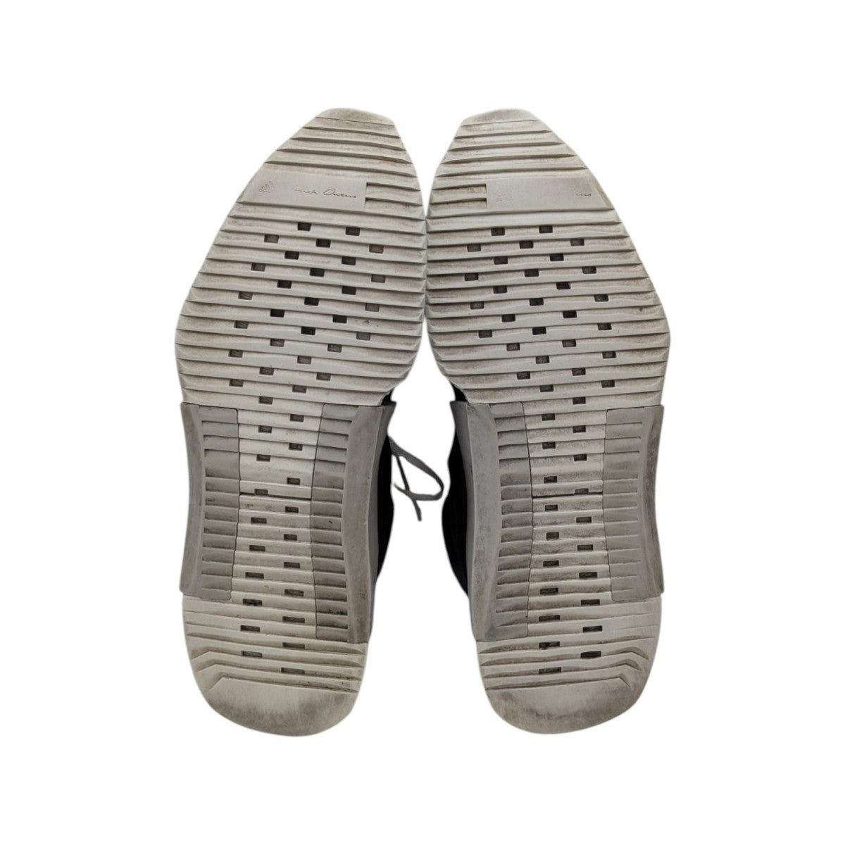 RO LEVEL RUNNER LOW ローカットスニーカー