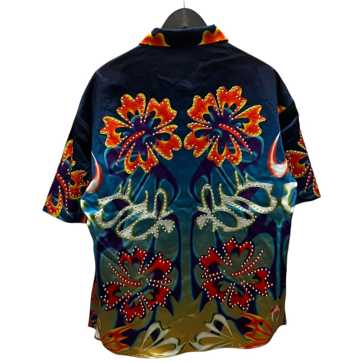 STUDDED HIBISCUS SHORTSLEEVES SHIRT ハイビスカスプリントスタッズシャツ