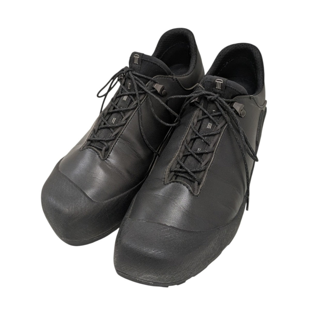 HONO LITE BLACKスニーカ―