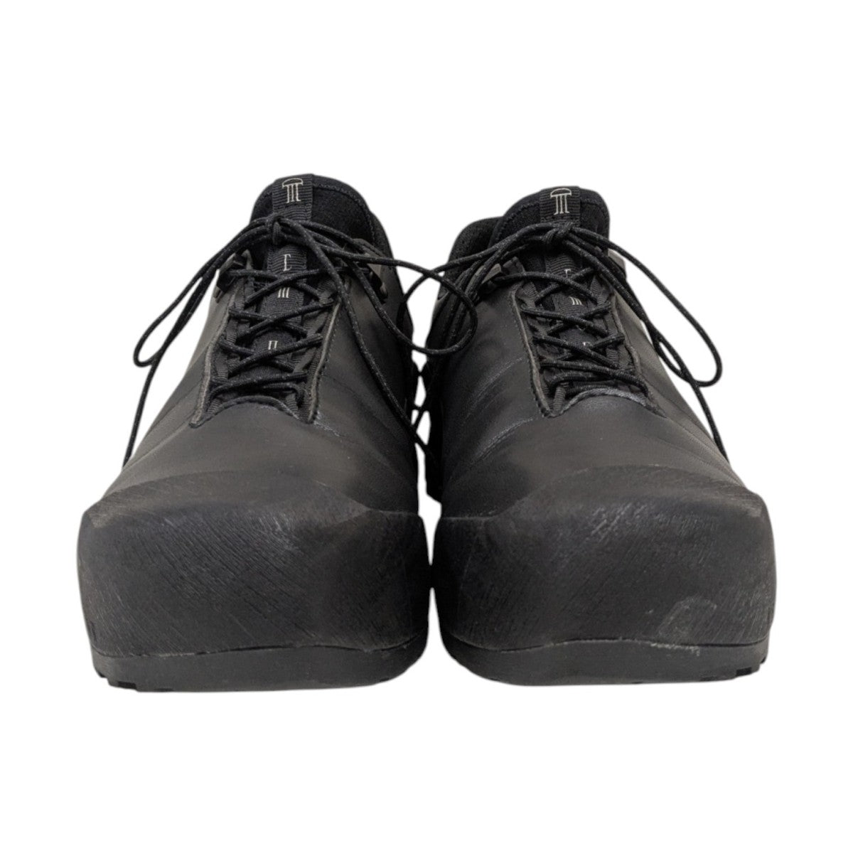 HONO LITE BLACKスニーカ―