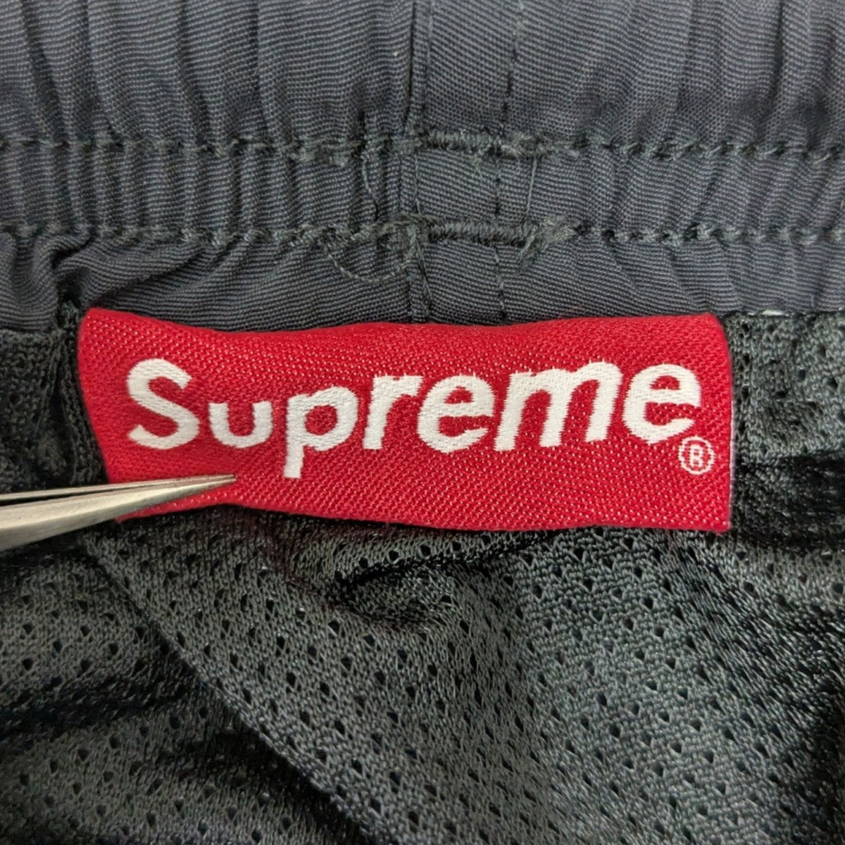 Small Box Logo Nylon Water Shortナイロンショーツ