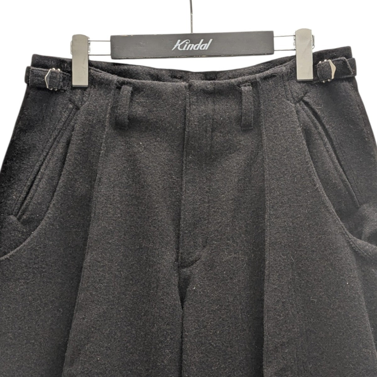 25AW S CURVED UTILITY CAPRI TROUSERS ウールショーツ