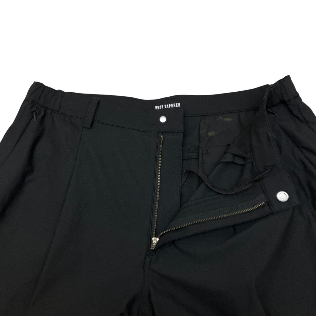 Wide Tapered FitパンツAMP55004