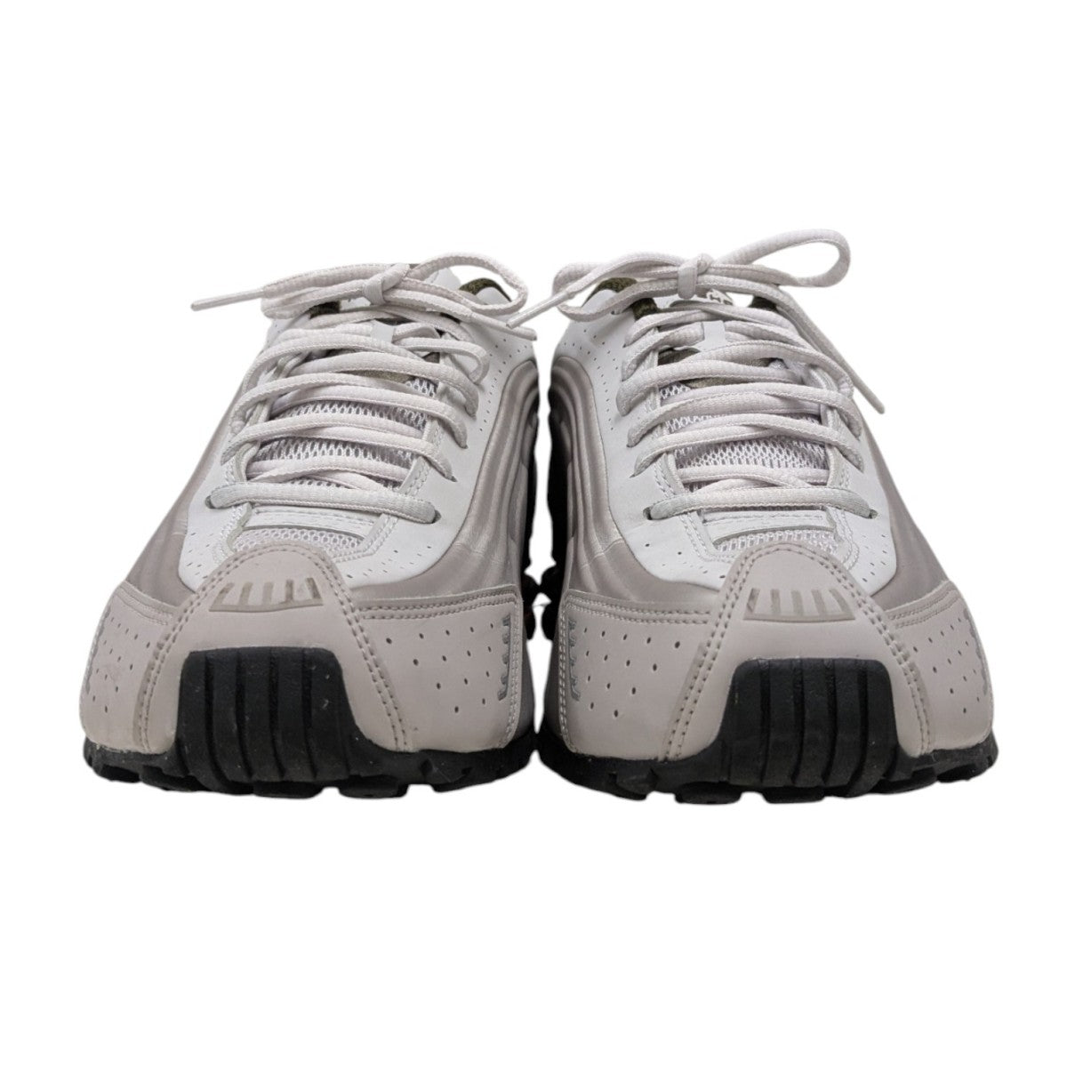 M SHOX R4 ローカットスニーカー