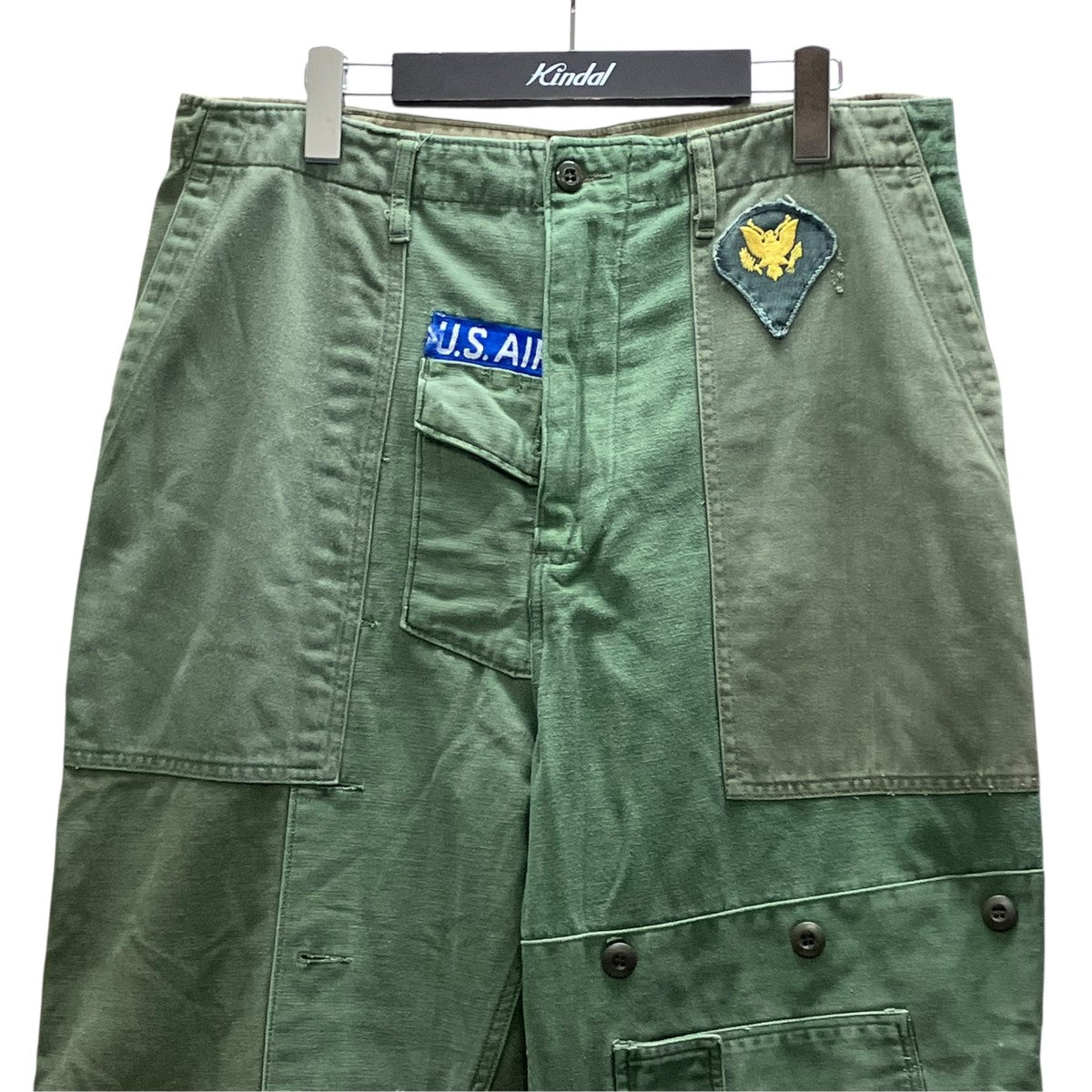カーゴパンツ