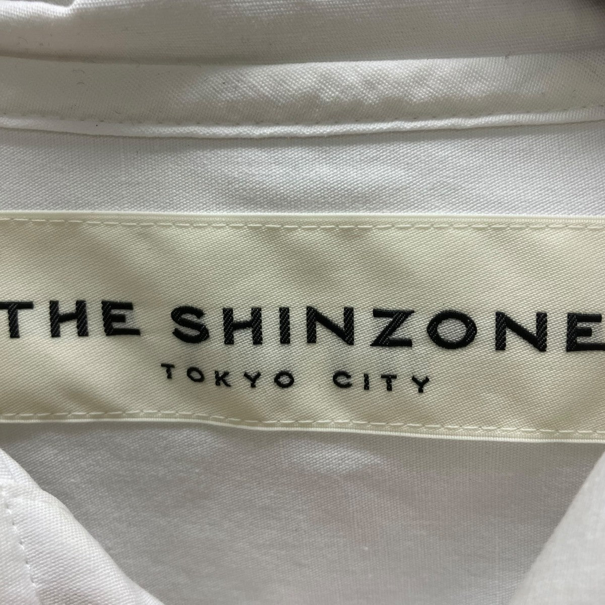 長袖シャツ
