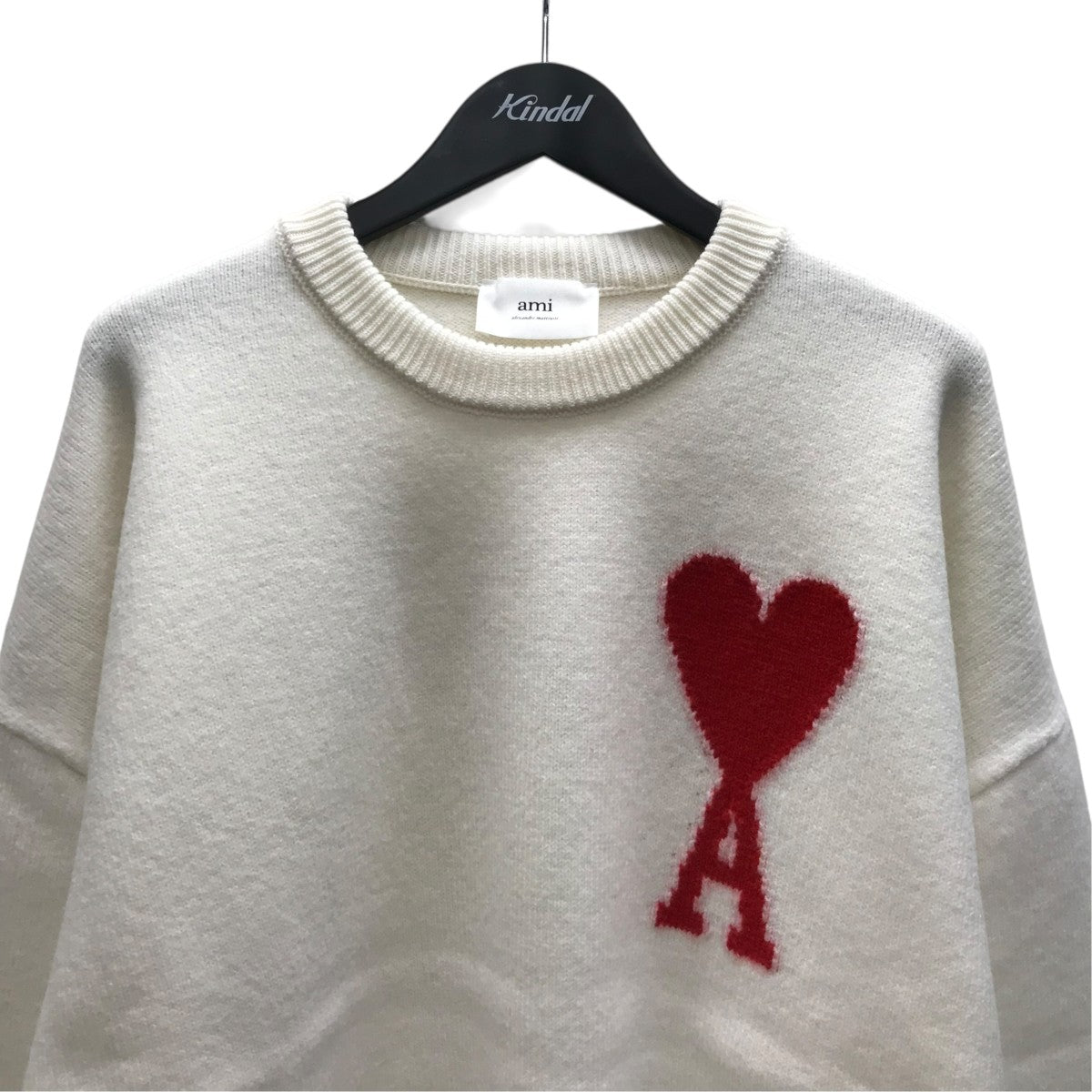 胸ロゴニット