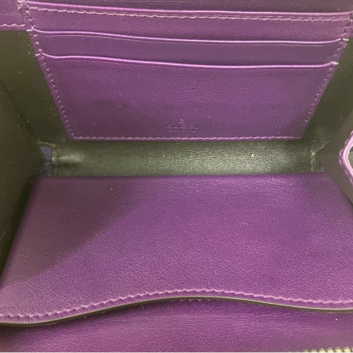 GUCCI マイクロGGエンブレムジップアラウンドウォレット 古着・中古-6枚目のアイテム画像