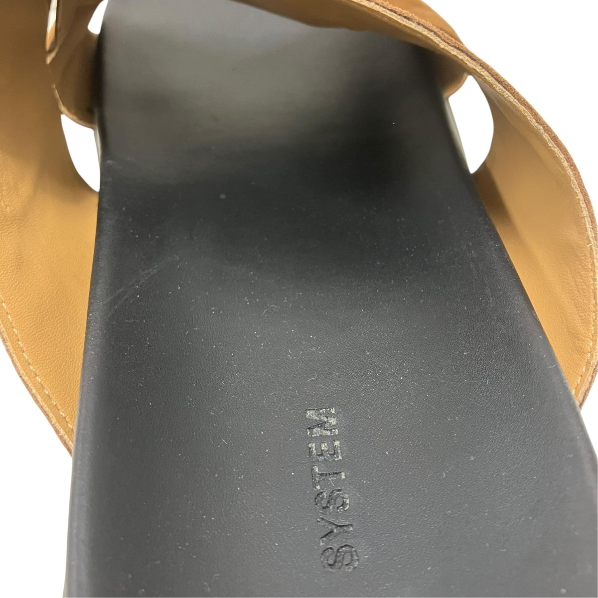 レザーサンダル
