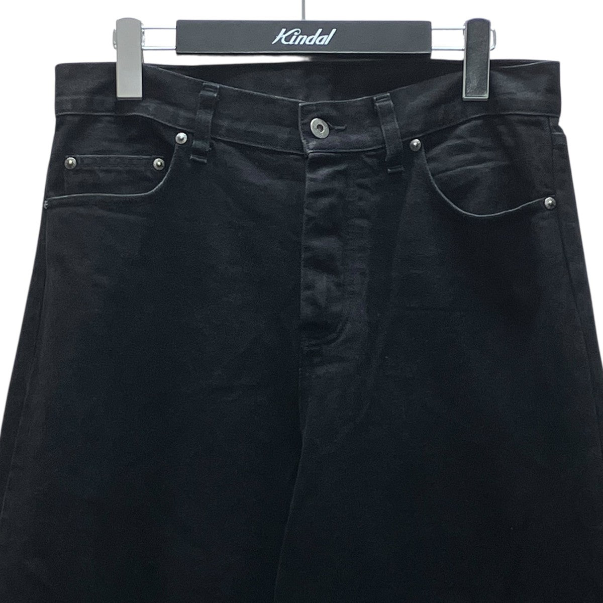 ダメージ加工デニムパンツ