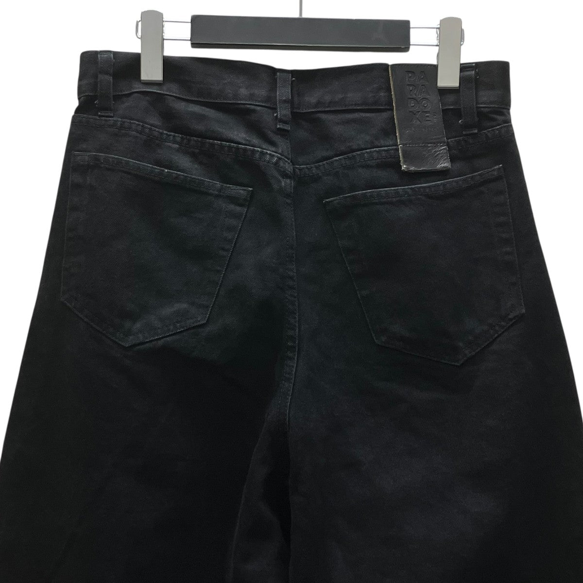 ダメージ加工デニムパンツ