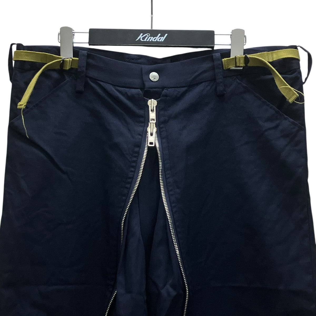 ジップパンツ