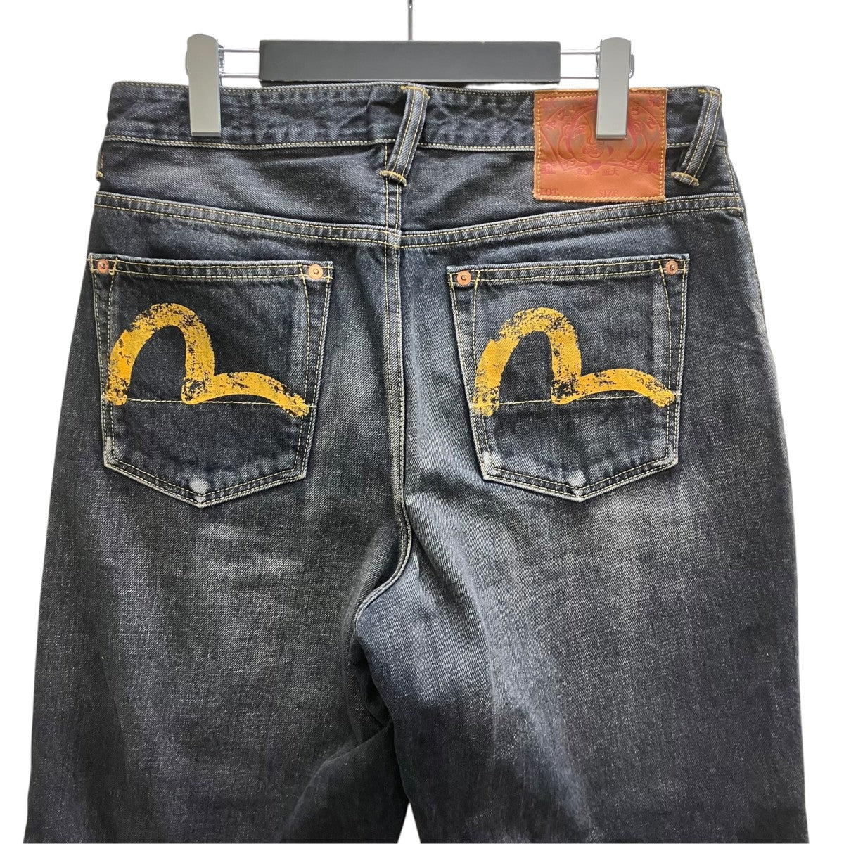 デニムパンツ