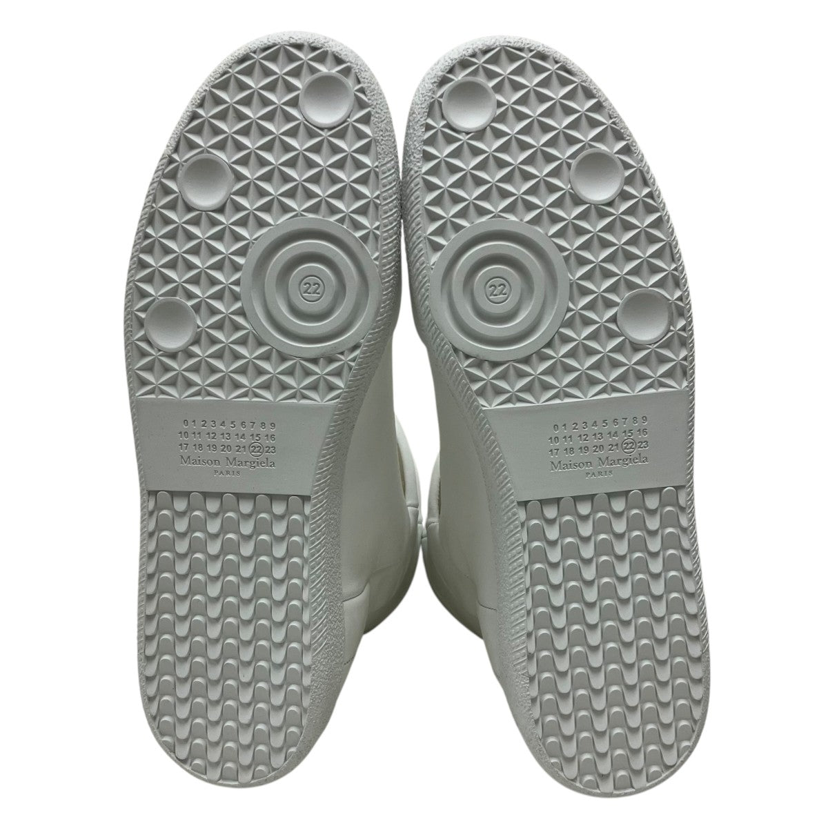 FUTURE MID-TOP ハイカットスニーカー