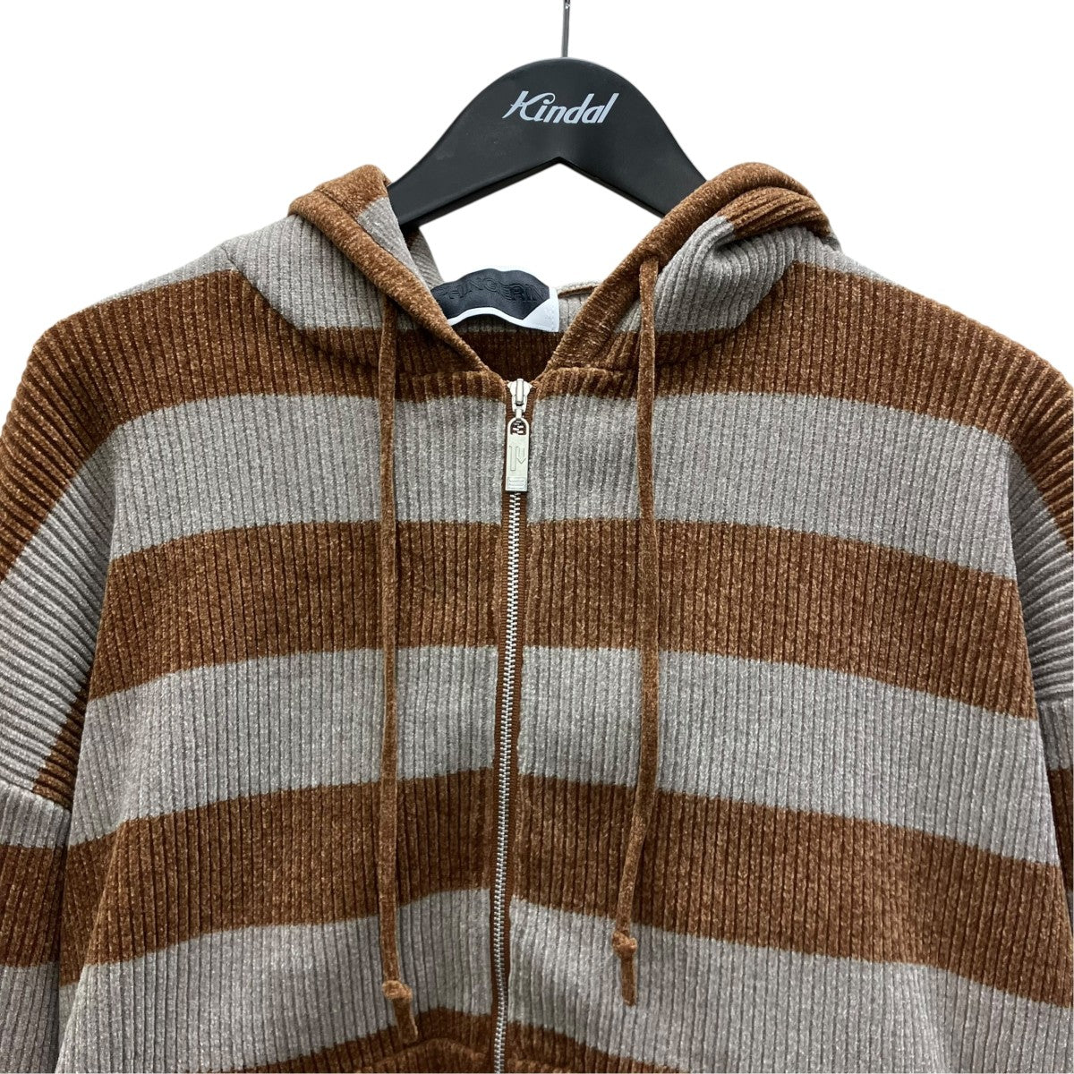 26AW ボーダージップパーカー