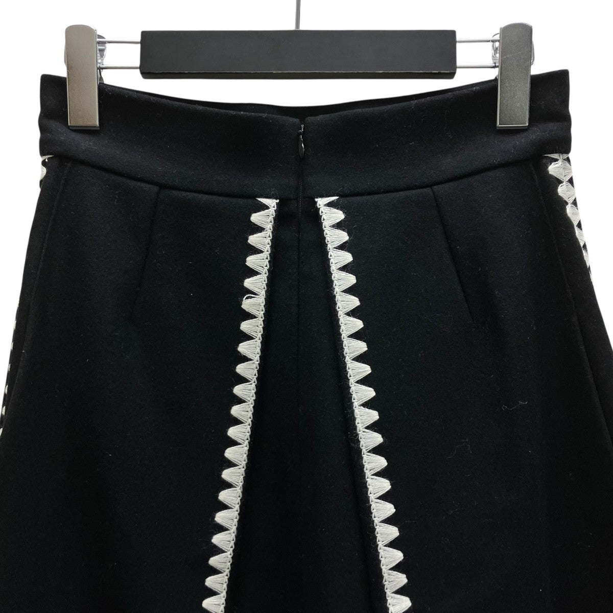 RED VALENTINO(レッド・ヴァレンティノ) デザインスカート QR0RA3530NA