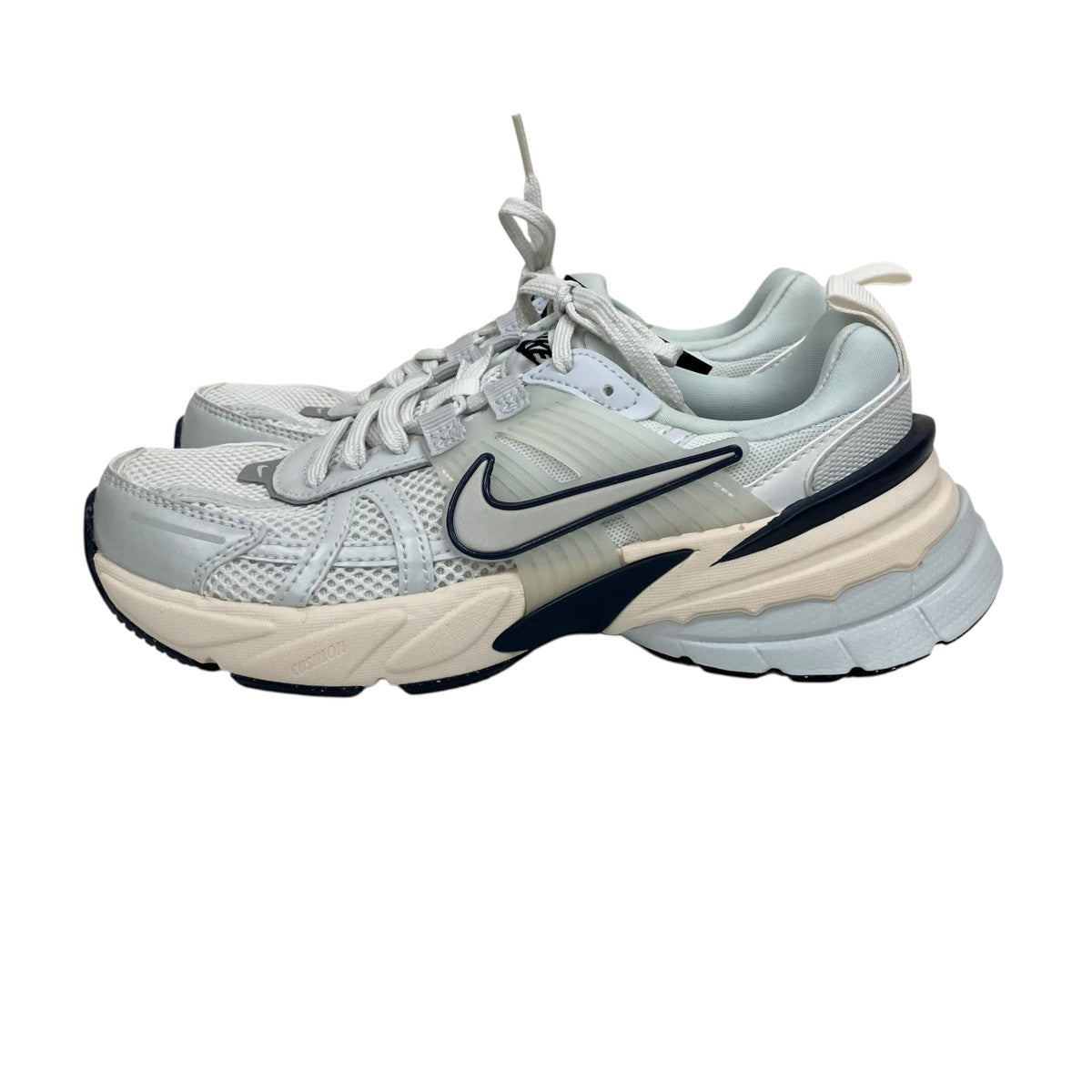 WMNS V2k RUNローカットスニーカーFD0736-004
