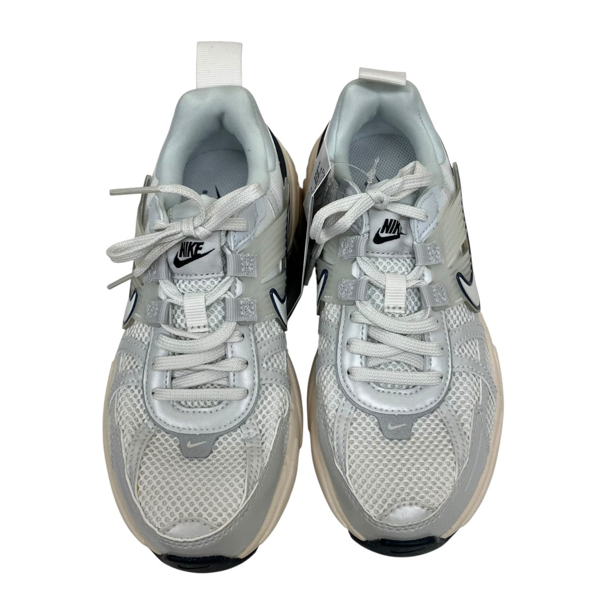 WMNS V2k RUNローカットスニーカーFD0736-004