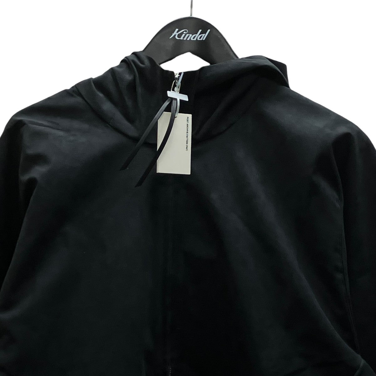 8．0 TECHNICAL JACKET CENTERスエード調フーデッドジャケット