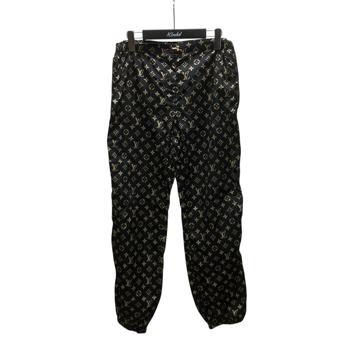LOUIS VUITTON ステンシルエフェクト モノグラム ジョギングパンツ 古着・中古-1枚目のアイテム画像