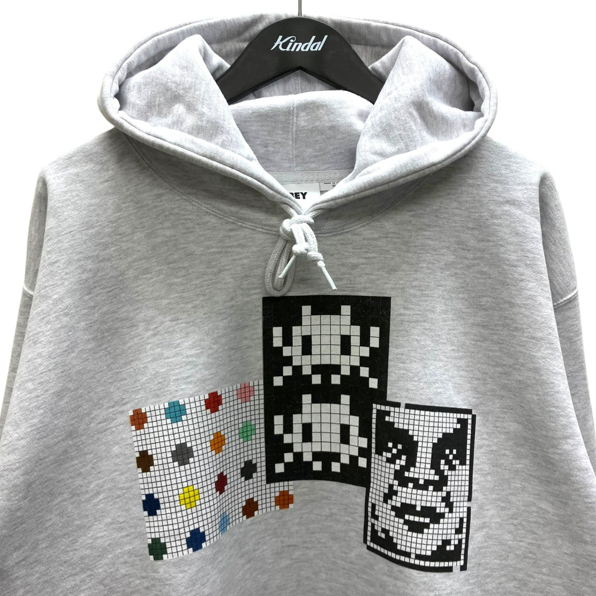 OBEY 「TRIPLE TROUBLE OBEY INVADER HOODIE - HEATHER GREY MULTI」プルオーバーパーカー112844562M 古着・中古-3枚目のアイテム画像