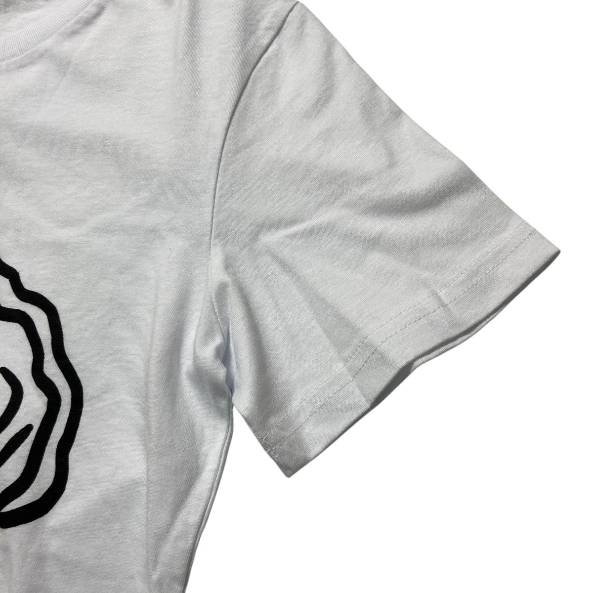フロントプリント半袖Tシャツ