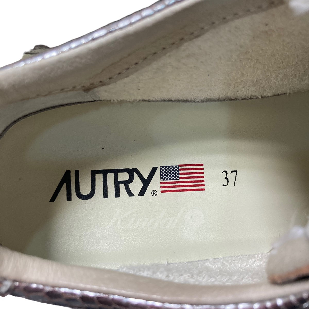 AUTRY(オートリ―) 「MEDALIST LOW」 ロ―カットスニーカー