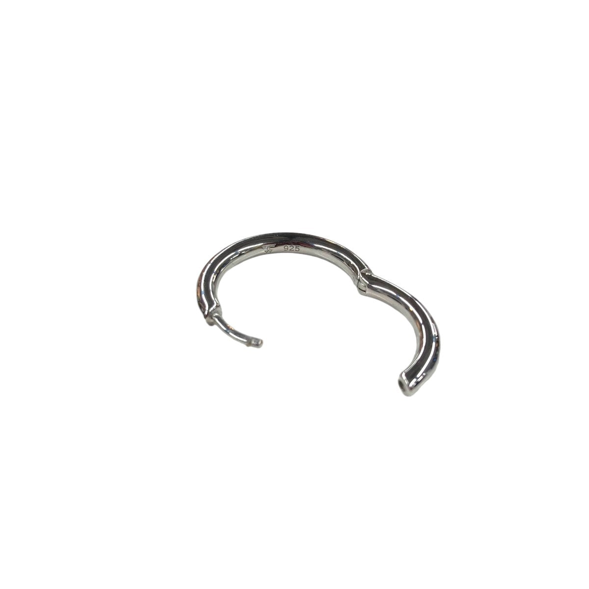 TOM WOOD(トムウッド) Classic Hoop Mediumフープピアス