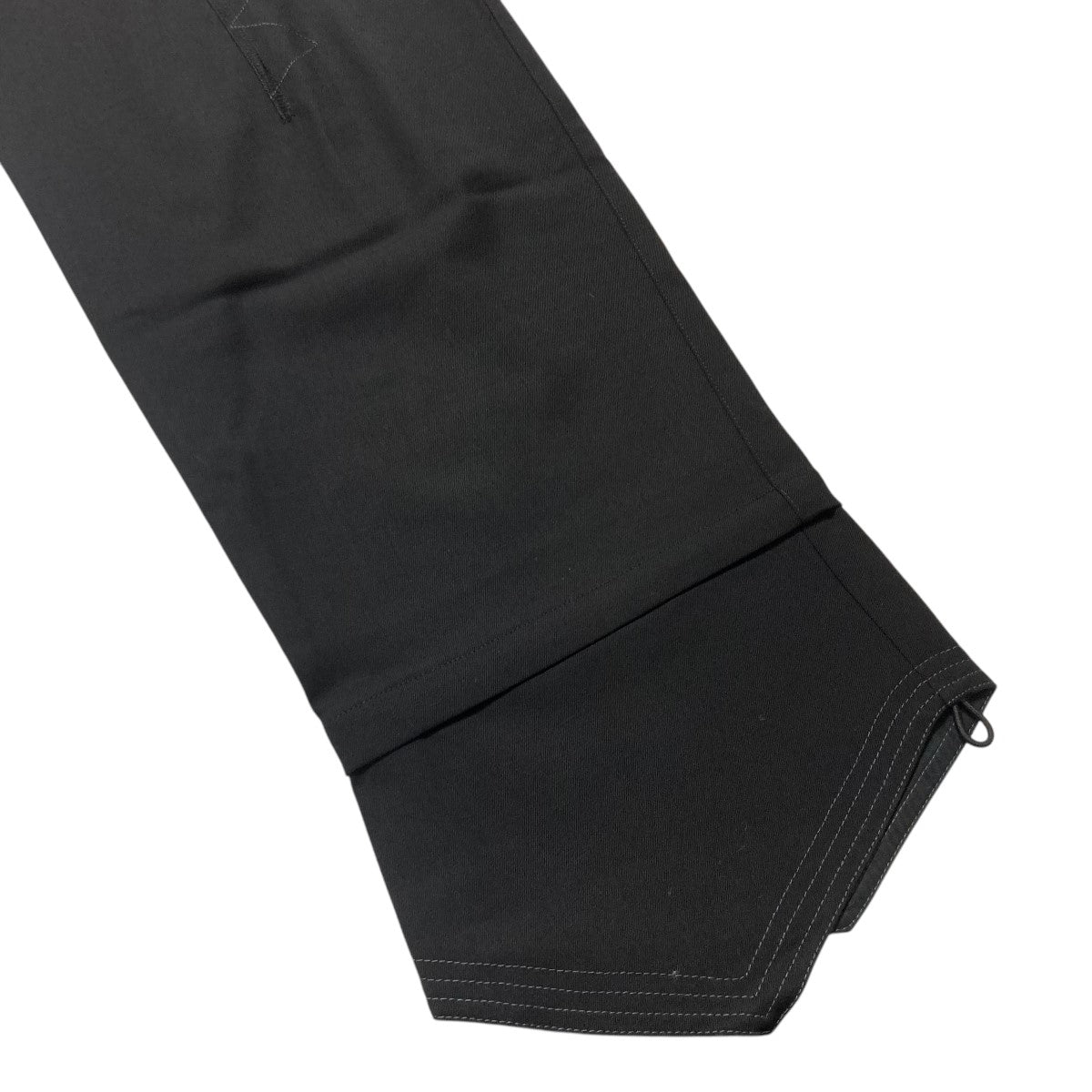 Kiko Kostadinov 古着・中古 キココスタディノフのJACKLIGHT TROUSER トラウザーパンツ 7884210436です。
