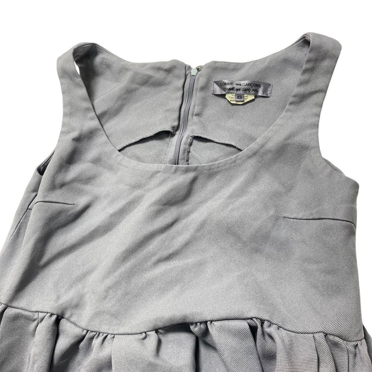 ★★お取り置き品★★コムデギャルソン　グレー ストライプ ノースリーブワンピース COMME des GARCONS COMME des GARCONS(コムデギャルソン