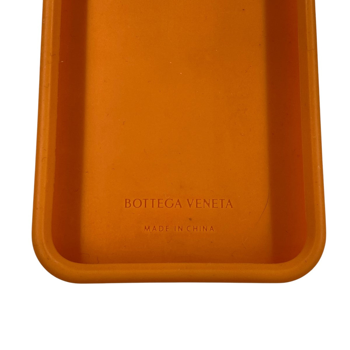 ボッテガヴェネタのスマホケースです。 BOTTEGA VENETA 古着・中古 財布・小物 アイテム