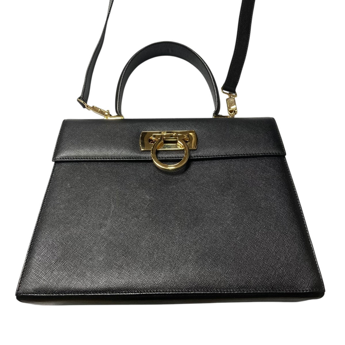 Salvatore Ferragamo(サルヴァトーレフェラガモ) ガンチーニ2WAY