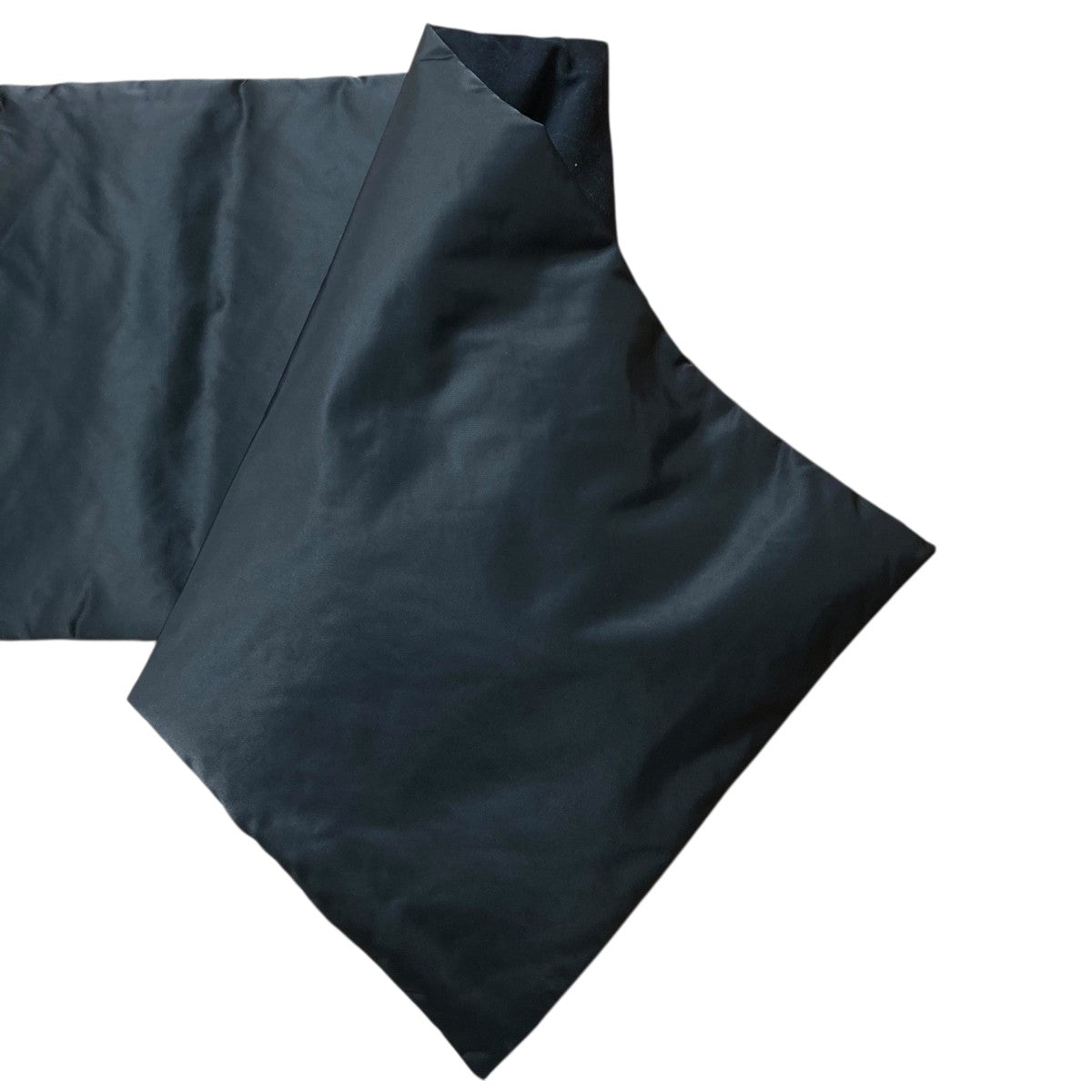 ファセッタズム　ダウンマフラー FACETASM ファセッタズム】黒柄ダウンマフラー