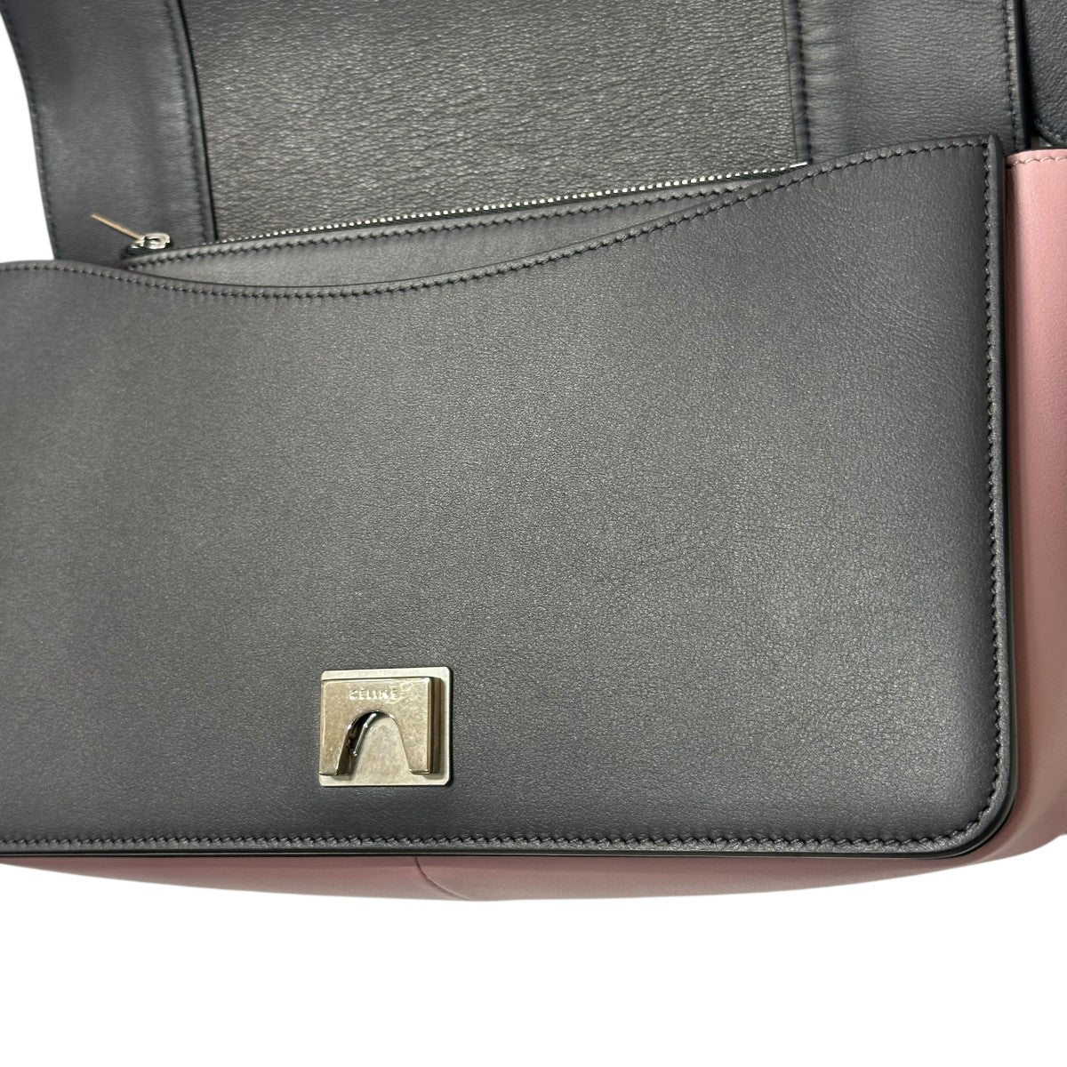 CELINE(セリーヌ) フレーム ミディアムショルダーバッグ - ピンク