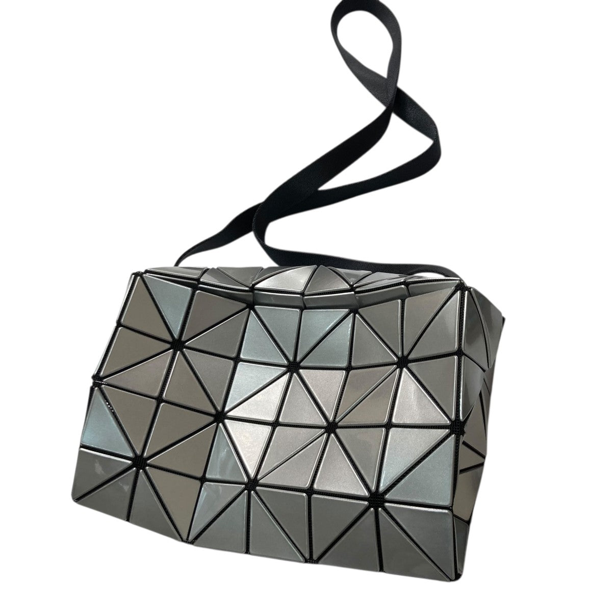 ISSAEY MIYAKE BAO BAODUO ショルダーバッグ シルバー BaoBaoIsseyMiyake - ISSAEY MIYAKE BAO BAODUO ショルダー