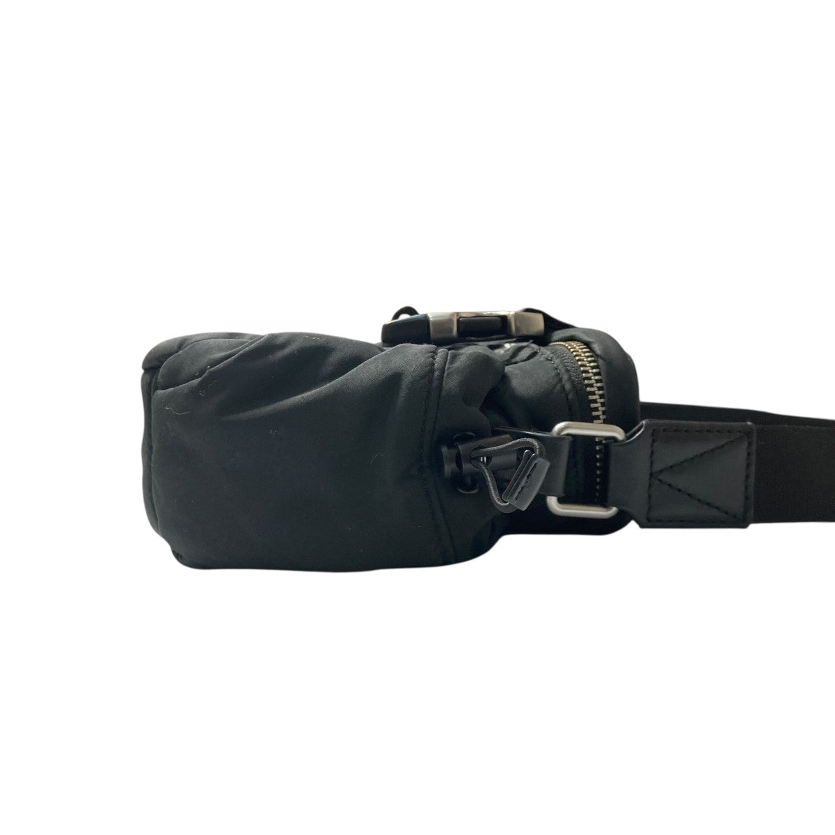 AMIPARIS(アミパリス) AMI DE COEUR MESSENGER BAGショルダー