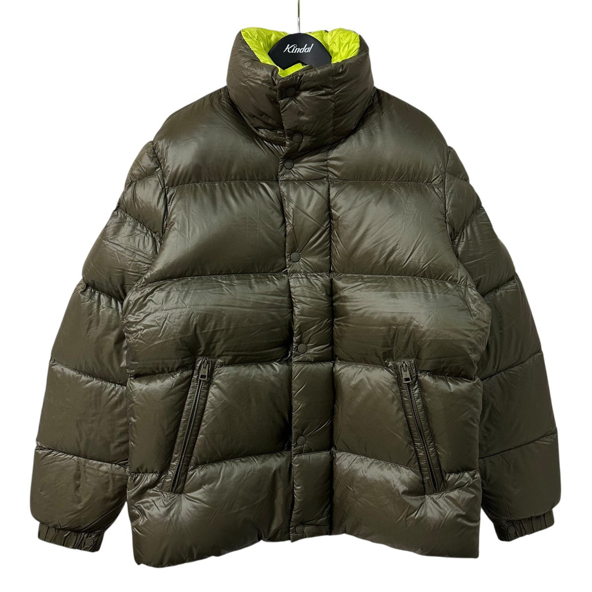 MONCLER(モンクレール) DERVOXダウンジャケットJ20911A00188