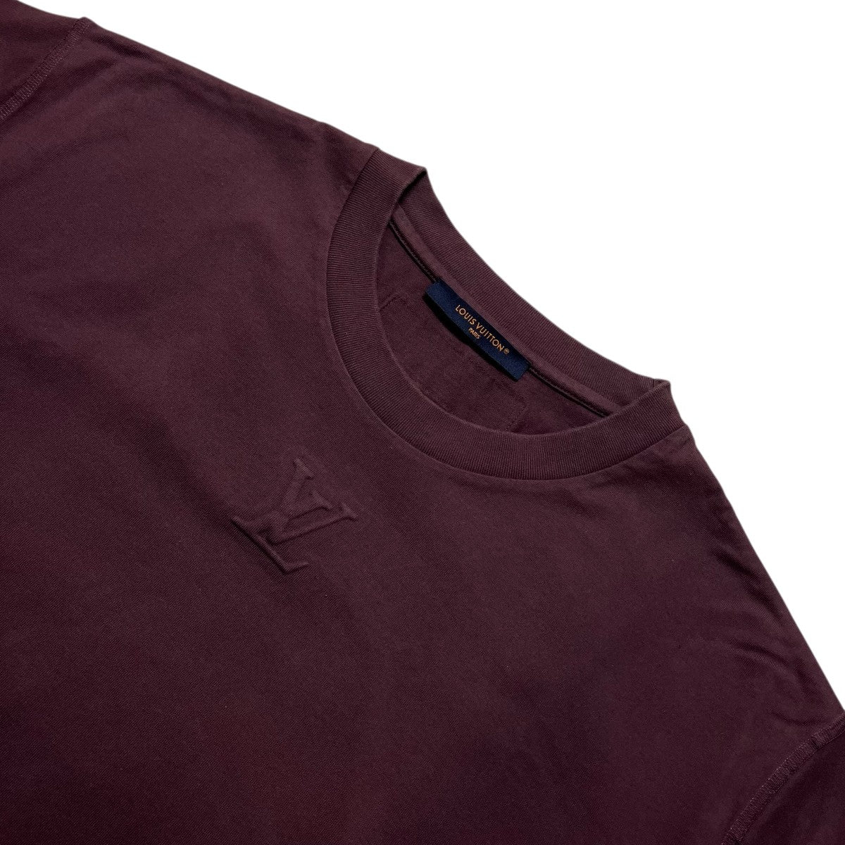 LOUIS VUITTON(ルイヴィトン) エンボスLVロゴTシャツ半袖TシャツRM232Q