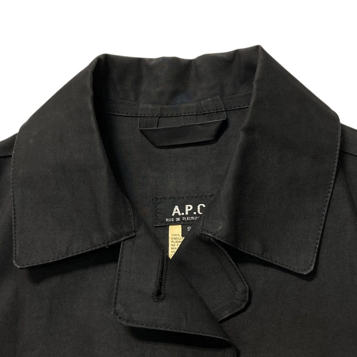 美品 A.P.C. ステンカラーコート レディース コットン 黒 38 現行 A．P．C．(アーペーセー) スコットランド製ゴム引きステンカラーコート
