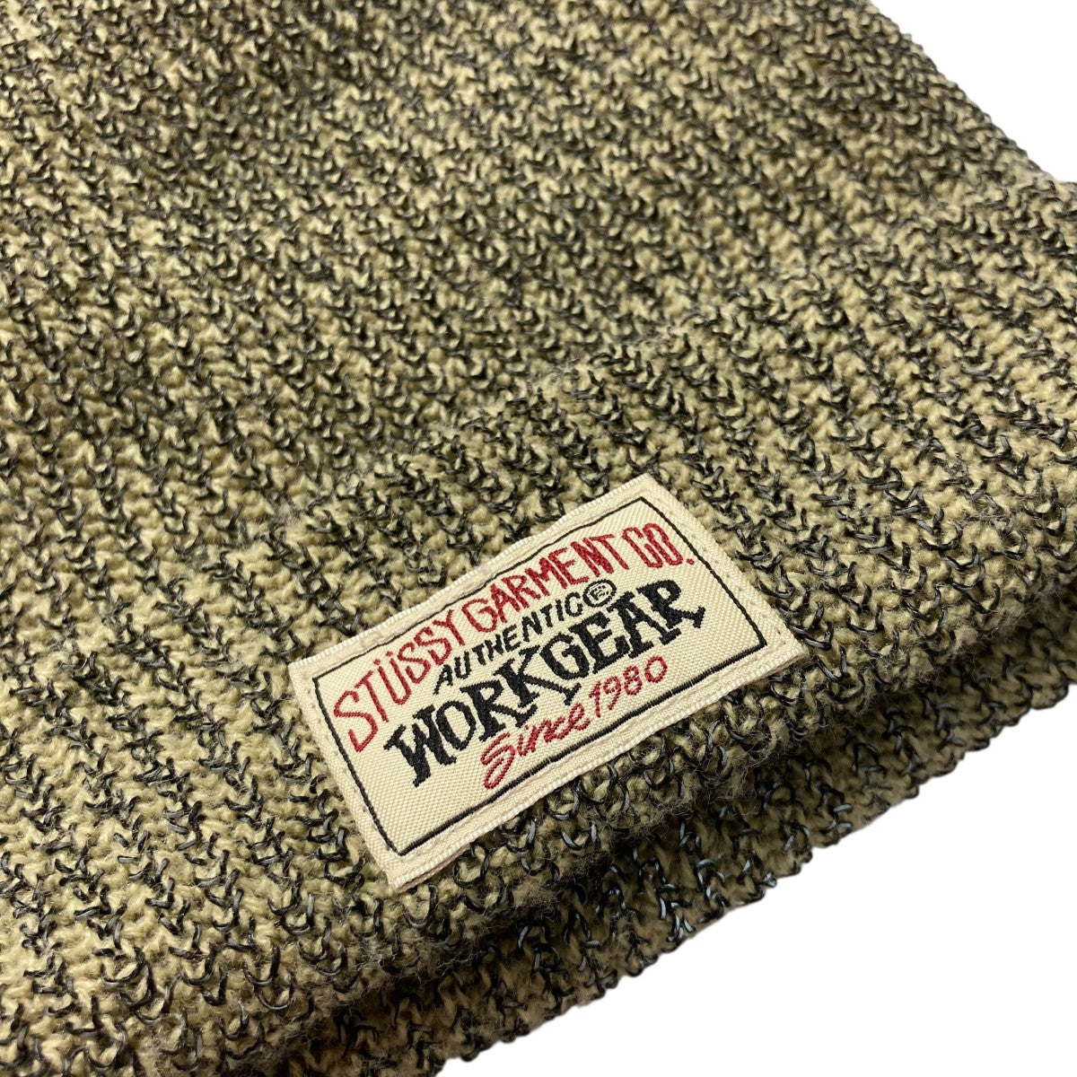 新品Stussy Reflective Yarn Cuff Beanieビーニー stussy(ステューシー) Cuff Beanie Reflective Yarnロゴパッチ