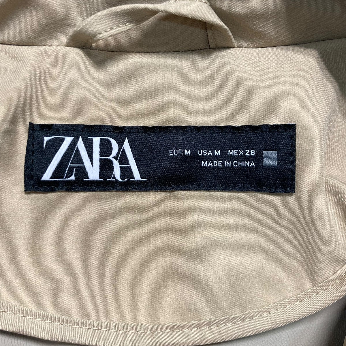 ZARA ベルト トレンチコート 8073/038 撥水加工ベルト付きトレンチコート - ブラック | ZARA Japan / 日本