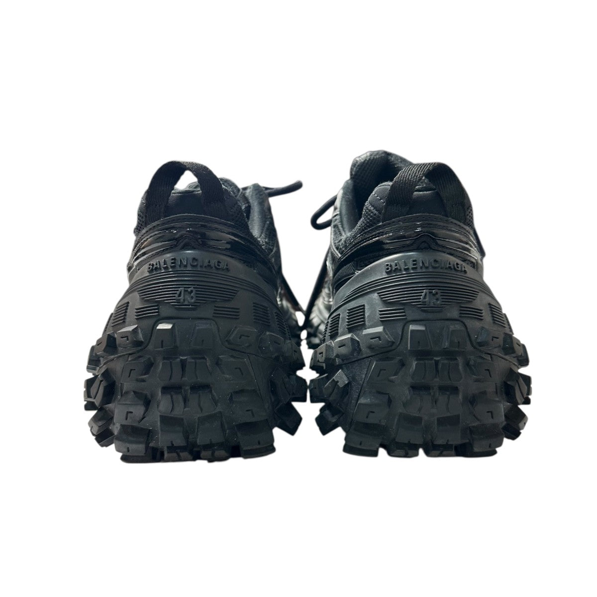BALENCIAGA defender Bouncerスニーカー 20231102002537-0.webp