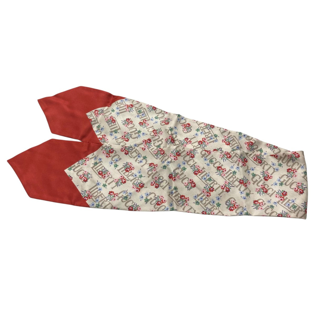 GUCCI LIBERTYスカーフ 古着・中古-1枚目のアイテム画像