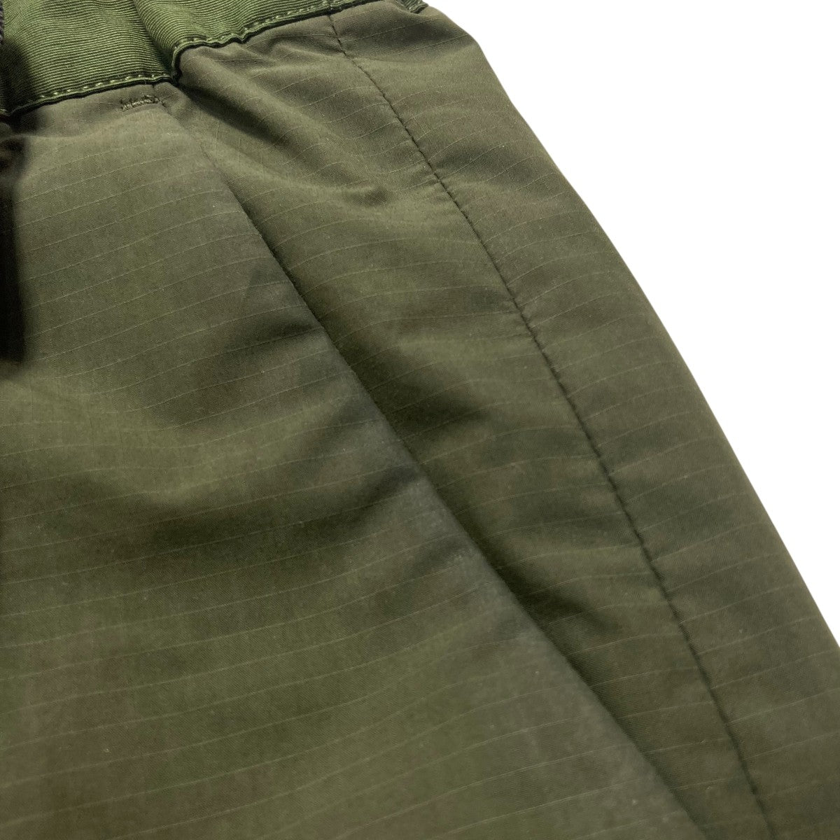 sacai チェック柄ショートパンツ ジッパーポケット付き　サイズ2 sacai チェック柄ショートパンツ ジッパーポケット付き サイズ2